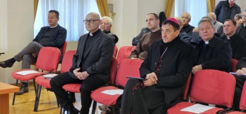 Korizmeni susret svećenika Gospićko-senjske biskupije i predavanje prof. dr. sc. Antona Tamaruta