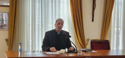 Korizmeni susret svećenika Gospićko-senjske biskupije i predavanje prof. dr. sc. Antona Tamaruta