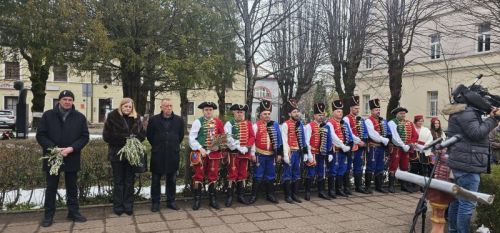 Svečano misno slavlje Cvjetnice u Gospiću Svečano misno slavlje Cvjetnice u Gospiću