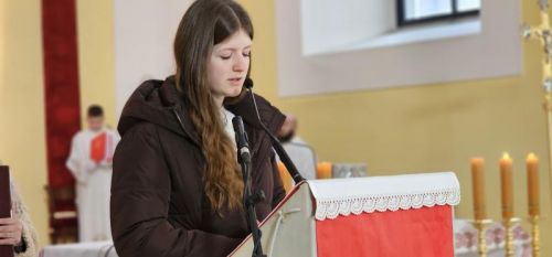 Svečano misno slavlje Cvjetnice u Gospiću Svečano misno slavlje Cvjetnice u Gospiću