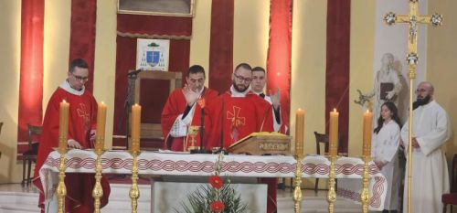 Svečano misno slavlje Cvjetnice u Gospiću Svečano misno slavlje Cvjetnice u Gospiću