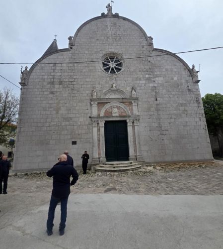 Tradicionalni posukrsni susret svećenika Gospićko-senjske biskupije “Emaus” na Cresu Tradicionalni posukrsni susret svećenika Gospićko-senjske biskupije “Emaus” na Cresu