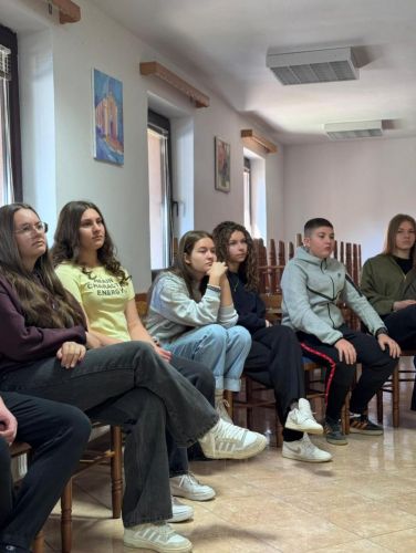 Duhovne vježbe za mlade Gospićko-senjske biskupije na Baškim Oštarijama