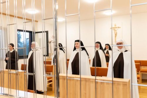Relikvije svete Male Terezije i njezinih svetih roditelja u samostanu Presvetog Srca Isusova u Gospiću