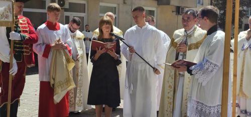 Svečano proslavljena svetkovina Tijelova u Gospiću