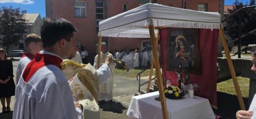 Svečano proslavljena svetkovina Tijelova u Gospiću