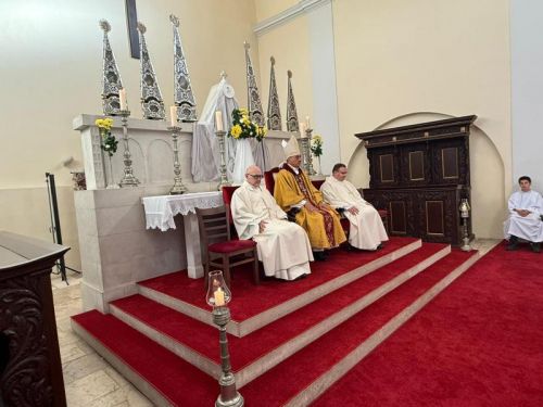Senj svečano proslavio svetkovinu Presvetog Tijela i Krvi Kristove Senj svečano proslavio svetkovinu Presvetog Tijela i Krvi Kristove