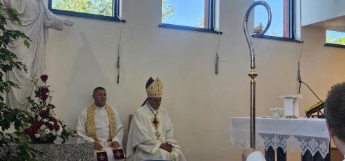 Svetkovina Presvetog Srca Isusova proslavljena u samostanu sestara karmelićanki u Gospiću Svetkovina Presvetog Srca Isusova proslavljena u samostanu sestara karmelićanki u Gospiću