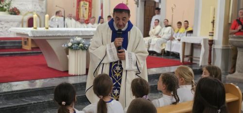 Više od 230 ministranata na Biskupijskom susretu ministranata Gospićko-senjske biskupije u Otočcu Više od 230 ministranata na Biskupijskom susretu ministranata Gospićko-senjske biskupije u Otočcu