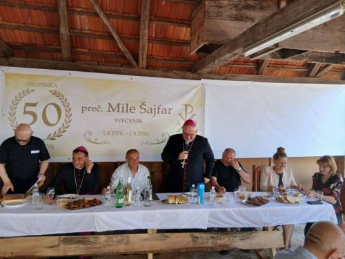 U Lađevcu proslavljena 50. obljetnica misništva preč. Mile Šajfara