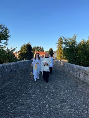 U Svetištu Gospe od Čudesa u Oštarijama svečano je proslavljeno bdijenje uoči svetkovine Uznesenja Blažene Djevice Marije – Velike Gospe