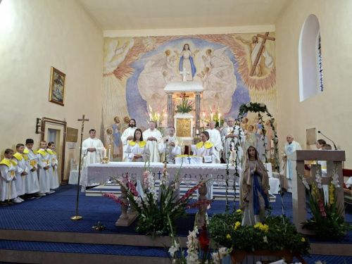 U Brinju proslavljena Velika Gospa, Uznesenje Blažene Djevice Marije U Brinju proslavljena Velika Gospa, Uznesenje Blažene Djevice Marije