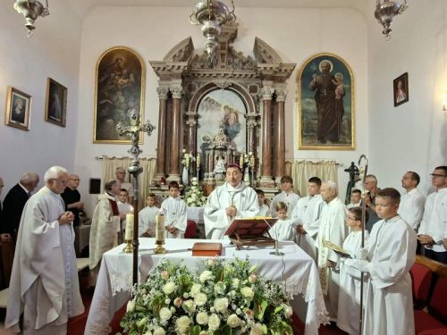 Proslava blagdana Blažene Djevice Marije od Svete krunice u Diklu