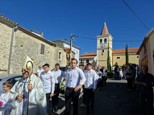 Proslava blagdana Blažene Djevice Marije od Svete krunice u Diklu