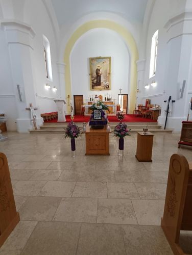 U Drežnik Gradu održan posljednji ispraćaj vlč. Ivice Vukovića