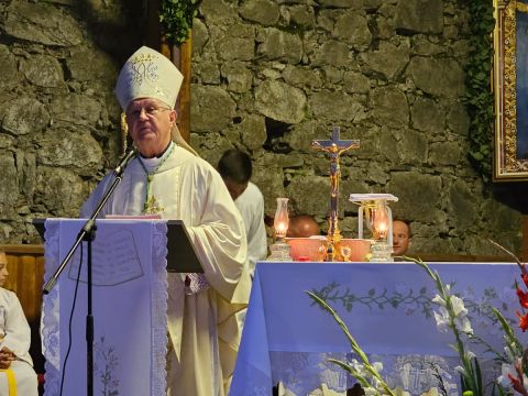 Gospićko-senjska biskupija - Proslava Velike Gospe -Vigilija Oštarije