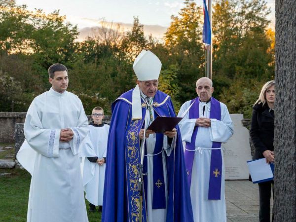 U Širokoj Kuli s tugom i ponosom obilježena 35. obljetnica stradanja u Domovinskom ratu