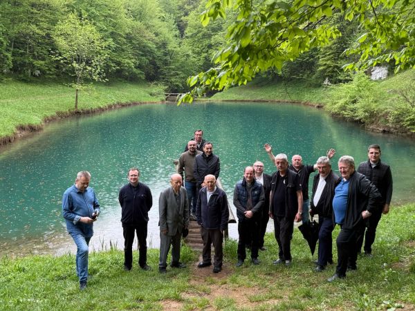 Svećenici Gospićko-senjske biskupije na tradicionalnom susretu “Emaus” u Zagorju Ogulinskom i Modrušu