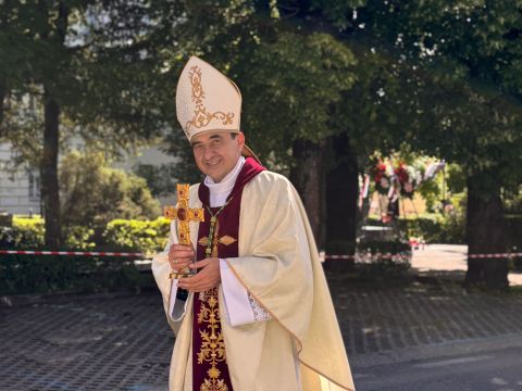 Gospićko-senjska biskupija - Pozdravni govor gospićko-senjskog biskupa msgr. Marka Mede na misi u Gospiću, 24. svibnja 2025.