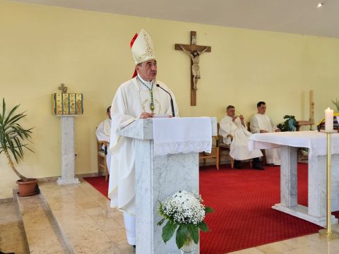 Gospićko-senjska biskupija - Gračac svečano proslavio blagdan sv. Ivana Krstitelja