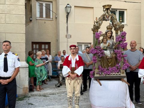 Gospićko-senjska biskupija - Biskup Marko Medo predvodio proslavu Gospe Ribarske u Senju