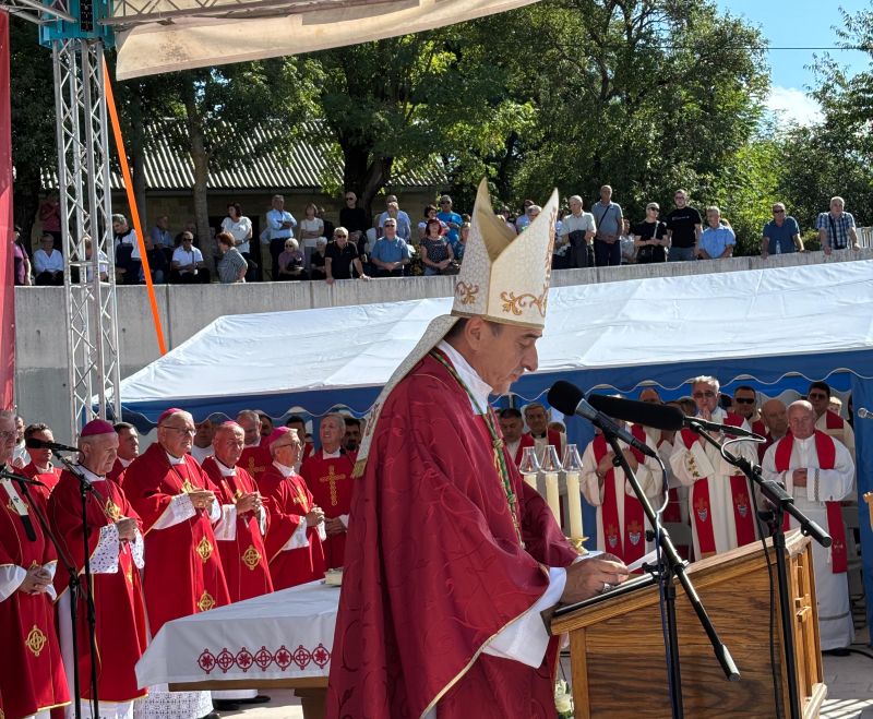 Pozdravni govor biskupa mons. Marka Mede na Udbini