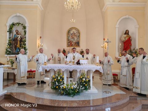 Gospićko-senjska biskupija -  CETINGRAD: Biskup Medo predvodio misno slavlje na svetkovinu sv. Josipa