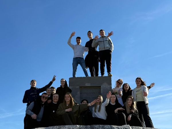 Duhovne vježbe za mlade Gospićko-senjske biskupije na Baškim Oštarijama