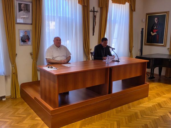 U Gospiću održana rujanska svećenička rekolekcija i sjednica Prezbiterskog vijeća