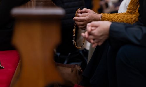 Gospićko-senjska biskupija - U Gospiću održan pripremni susret za uspostavu Trajnog euharistijskog klanjanja