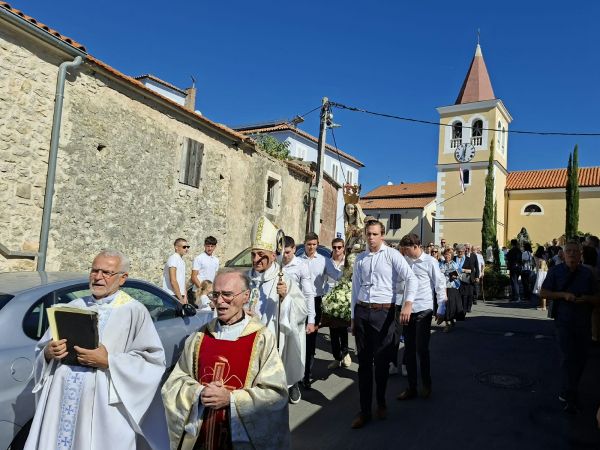 Proslava blagdana Blažene Djevice Marije od Svete krunice u Diklu