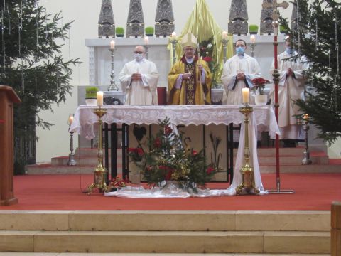 Gospićko-senjska biskupija - Biskup Križić na Božić predvodio svečanu misu u Senju