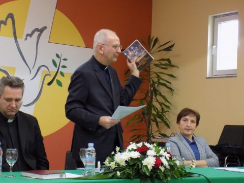 Gospićko-senjska biskupija - Lički Osik: održan godišnji susret Caritasovih volontera