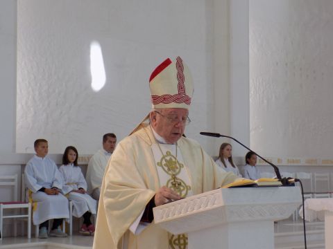 Gospićko-senjska biskupija - Udbina: Biskup Bogović predvodio misu za Domovinu