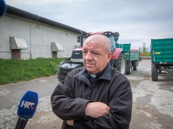 Caritas i “Agro-Velebit” zajedno proizvode krumpir za potrebite