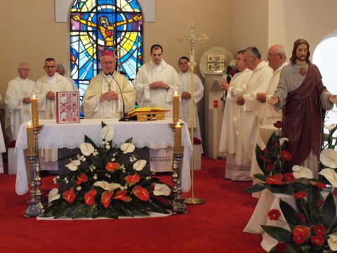 Gospićko-senjska biskupija - Biskup Križić na svetkovini Presvetog Srca Isusova na Voštarnici u Zadru