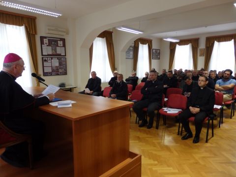 Gospićko-senjska biskupija - Gospić: Svećenička skupština i blagoslov Svećeničkog doma