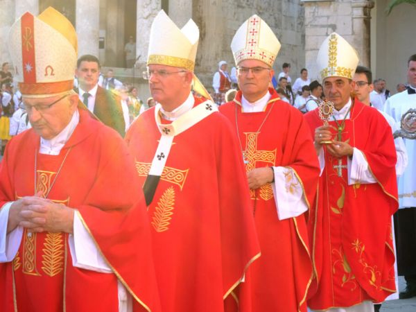 Biskup Marko Medo predvodio misno slavlje na proslavi blagdana sv. Tome apostola u Puli