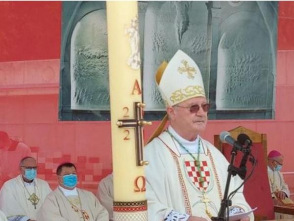 Homilija biskupa Križića na Udbini na 76. obljetnicu Bleiburške tragedije