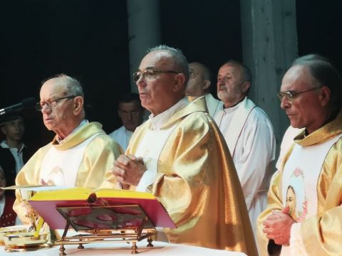Gospićko-senjska biskupija - BDIJENJE U SVETIŠTU MAJKE BOŽJE NA KRASNU