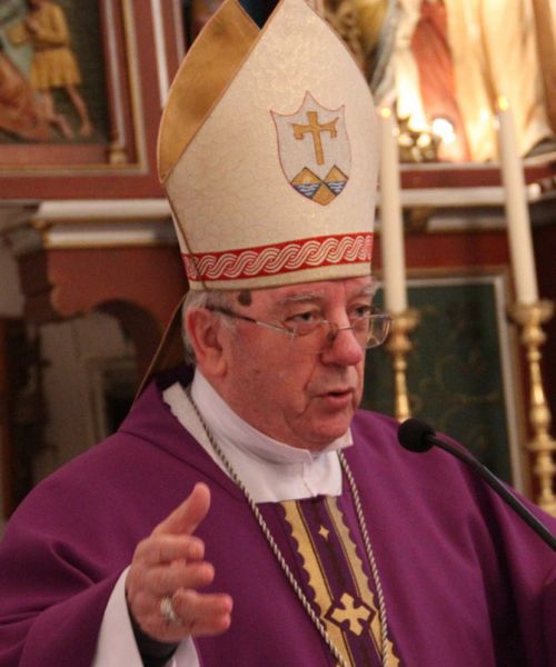 Prvi gospićko-senjski biskup mons.dr. Mile Bogović
