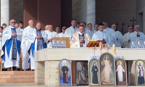 Gospićko-senjska biskupija - U Mariji Bistrici održan 13. Nacionalni susret štovatelja Božjega milosrđa