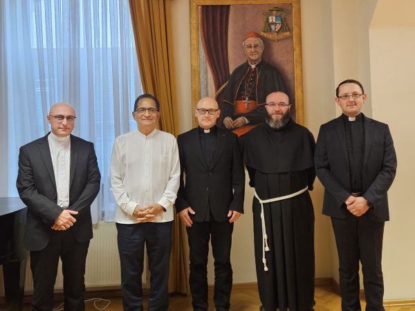 Mons. Pavlić u posjetu primio generalnog ministra franjevaca trećoredaca