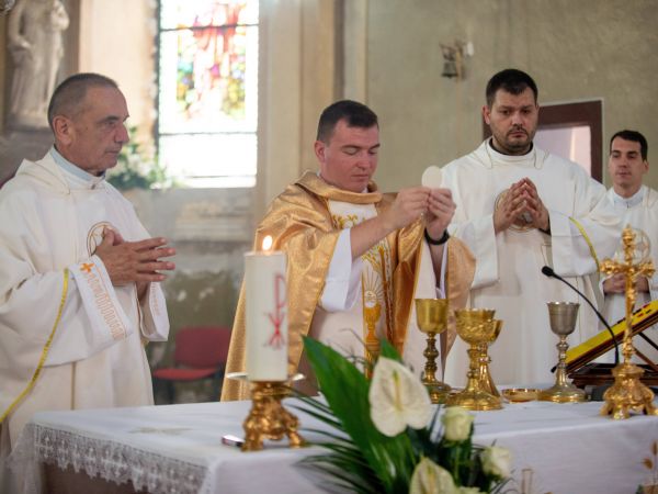 Mlada misa Karla Špoljarića