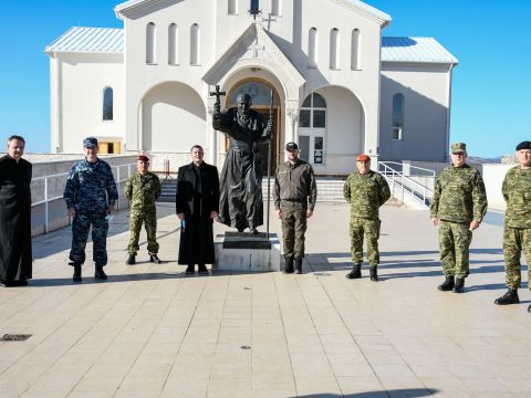 Gospićko-senjska biskupija - Ministar obrane RH posjetio Svetište hrvatskih mučenika na Udbini