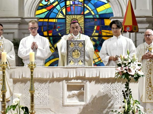 U Svetištu Gospe Sinjske svečano proslavljena svetkovina sv. Franje U Svetištu Gospe Sinjske svečano proslavljena svetkovina sv. Franje